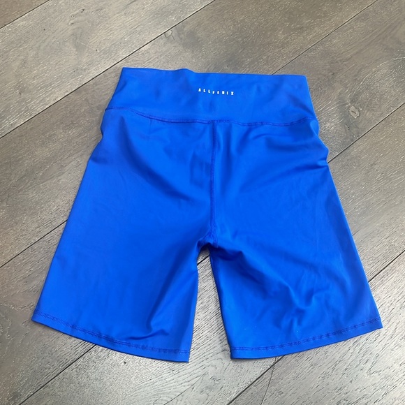 BLUE BIKER SHORTS - Picture 3 of 3